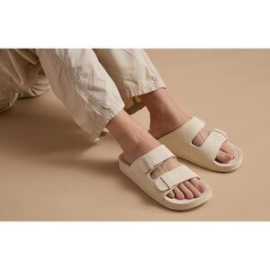Reef Cream Double-Strap Slide Sandals